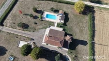 Maison de caractère avec jardin, studio et piscine à 15 minutes de Nérac