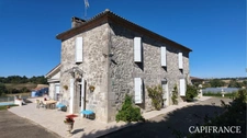 Maison de caractère avec jardin, studio et piscine à 15 minutes de Nérac