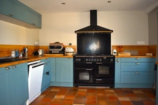 Une propriété pleine de charme, aux multiples possibilités – 463 m²