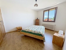 VIUZ-EN-SALLAZ – MAISON FAMILIALE 6 PIÈCES – 140 m² – VUE MONTAGNES – EMPLACEMENT RECHERCHÉ 🌞