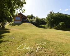 BRIANCON- SERRE CHEVALIER Chalet récent avec grand jardin proche centre ville 