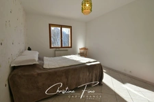 BRIANCON MAISON AVEC JARDIN  PROCHE COMMERCES