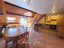 SERRE CHEVALIER-LA SALLE LES ALPES: 2 apartments in the village center