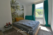 BRIANCON - SERRE CHEVALIER centre ville. Maison indépendante et ses deux jardins
