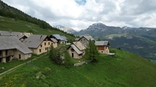 SERRE CHEVALIER - ALPINE CHALET IN THE HEART OF THE SKI AREA