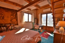 SERRE CHEVALIER - LA SALLE LES ALPES Beautiful village house with outdoor space