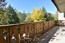 SERRE CHEVALIER- LA SALLE LES ALPES: majestic house with swimming pool