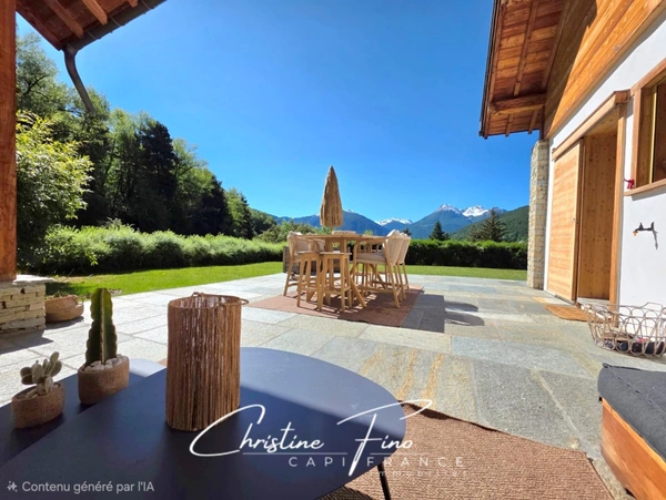 SERRE CHEVALIER-SAINT CHAFFREY Magnifique Chalet récent