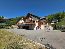 BRIANCON Chalet with terrace and separate apartment