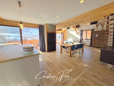 SERRE CHEVALIER-LE MONETIER LES BAINS Recently built chalet ideal for tradespeople