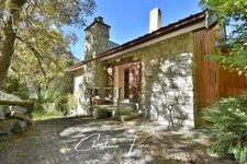 SERRE CHEVALIER- LA SALLE LES ALPES: majestic house with swimming pool