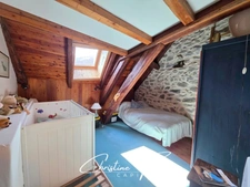 SERRE CHEVALIER - LA SALLE LES ALPES Beautiful village house with outdoor space