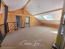 SERRE CHEVALIER-LE MONETIER LES BAINS Recently built chalet ideal for tradespeople