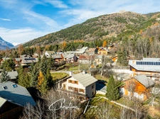 SERRE CHEVALIER - LA SALLE LES ALPES House with great potential