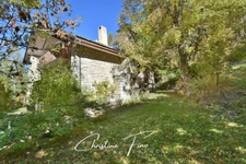 SERRE CHEVALIER- LA SALLE LES ALPES: majestic house with swimming pool