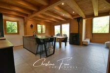 BRIANCON- SERRE CHEVALIER Chalet récent avec grand jardin proche centre ville 