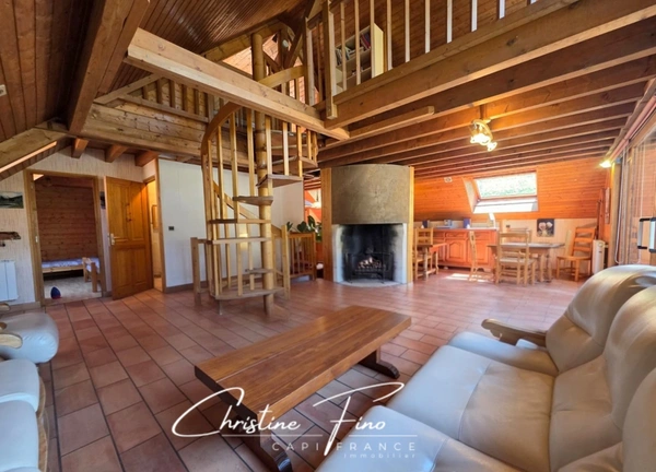 SERRE CHEVALIER CHANTEMERLE Chalet face aux pistes