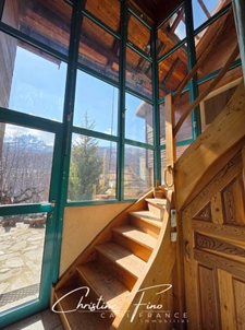 SERRE CHEVALIER - LA SALLE LES ALPES Beautiful village house with outdoor space
