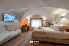 SERRE CHEVALIER - LA SALLE LES ALPES Exceptional Apartment