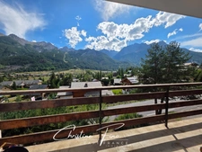 SERRE CHEVALIER- LE MONETIER LES BAINS Appartement T2 rénové