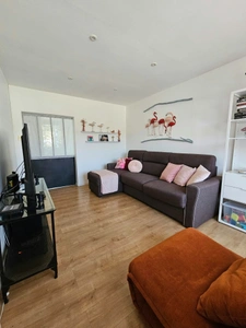 Appartement T5 lumineux de 80 m² avec balcon, cave et parking privatif – Échirolles