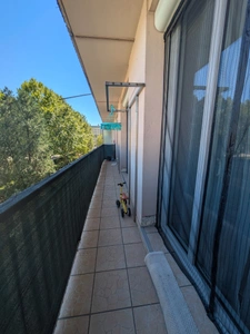 Appartement T5 lumineux de 80 m² avec balcon, cave et parking privatif – Échirolles