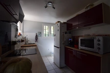 Maison à vendre  en pierre avec piscine  VERS (46)