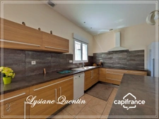 PROCHE NARBONNE, MAGNIFIQUE VILLA DE PLAIN-PIED D'ENVIRON 134 M² AVEC GARAGE DE 40M²