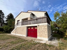 Maison 5 pièces avec jardin arboré à Bergerac  (24)