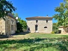 Propriété de caractère avec maison d’amis, piscine et dépendances – 3 ha SAINT COLOMB DE LAUZUN (47)