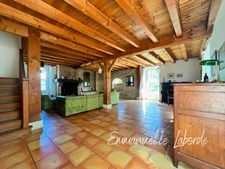 Propriété de caractère avec maison d’amis, piscine et dépendances – 3 ha SAINT COLOMB DE LAUZUN (47)
