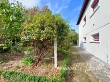 Maison 5 pièces avec jardin arboré à Bergerac  (24)