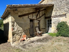 Propriété de caractère avec maison d’amis, piscine et dépendances – 3 ha SAINT COLOMB DE LAUZUN (47)