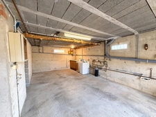 Au calme en impasse : maison familiale, 4 chambres dont 2 de plain-pied, 767 m² de terrain