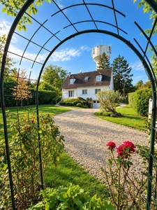 Au calme en impasse : maison familiale, 4 chambres dont 2 de plain-pied, 767 m² de terrain