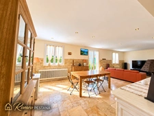 Maison 4 chambres avec jardin clos et double garage – Quartier des Sables