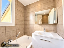 Maison 4 chambres avec jardin clos et double garage – Quartier des Sables