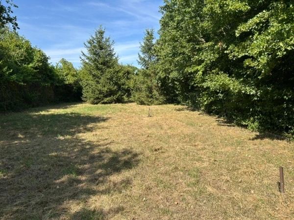 🏡 VITTEAUX – MAISON À RÉNOVER – BEAU POTENTIEL !