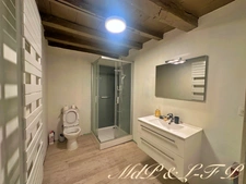 Maison de village en pierres_7 pièces_ 290 m2