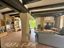 Maison de village en pierres_7 pièces_ 290 m2