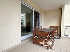 Apartment for sale, 4 rooms, BRON EGLISE area, with balconies and garage