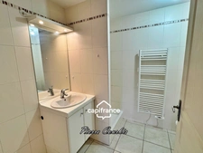 Appartement T1 BIS CRAPONNE (69) - 40m²