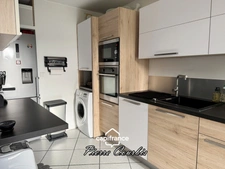 Appartement en rez de jardin avec garage et cave à vendre 3 pièces BRON (69)