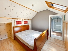 Mortain - House of 120 m² with independent gîte of 58 m² and land of 7,003 m² - The tranquility of the countryside with the advantages of the city