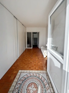 Maison de ville de 106,9 M² avec bel espace de vie, 3 chambres, terrasse et véranda au cœur de Granville !