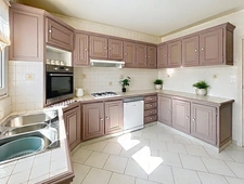 🏡 À VENDRE – Maison familiale de 198M² avec terrain de 1143 m² à Longueville, à 5 min de Granville et 3 km des plages