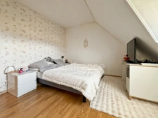 Maison en pierre de 252 m² – 8 pièces – Vue imprenable, cadre bucolique et calme absolu ! HOCQUIGNY 