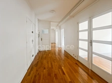 Appartement 118 m² : vaste séjour de 32 m², 3 chambres, cave, grenier et garage en plein centre de VIRE (14)
