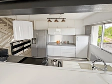 Maison de ville de 106,9 M² avec bel espace de vie, 3 chambres, terrasse et véranda au cœur de Granville !