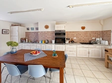 Maison en pierre de 136 m² sur 2720m² de terrain atelier de 108m² Saint Clément Rancoudray (vie de plain pied)